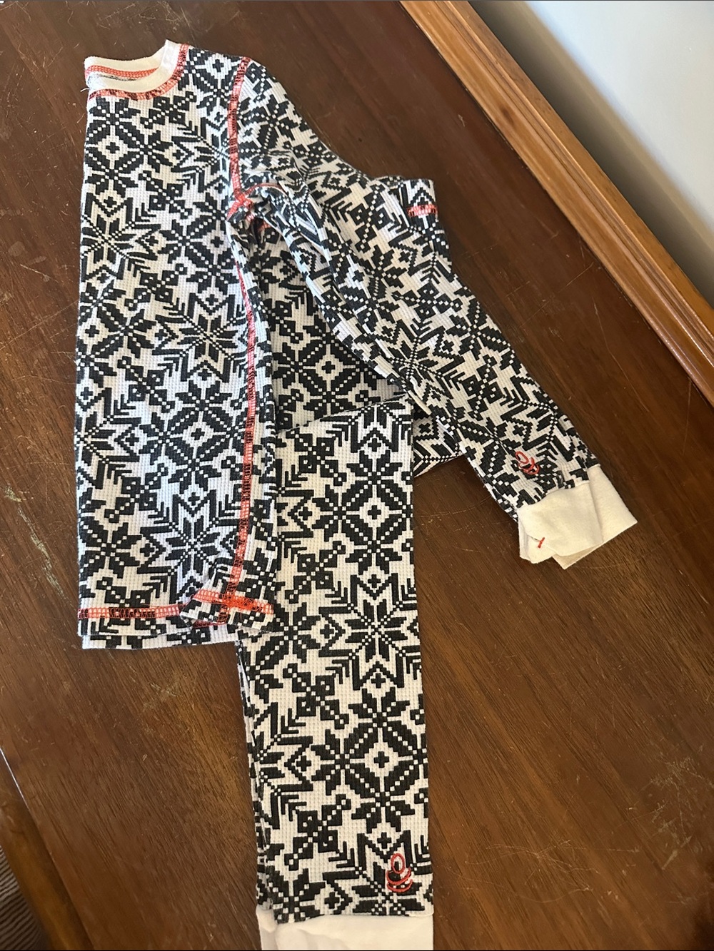 Cuddl Duds Black & White Geometric with Red Trim